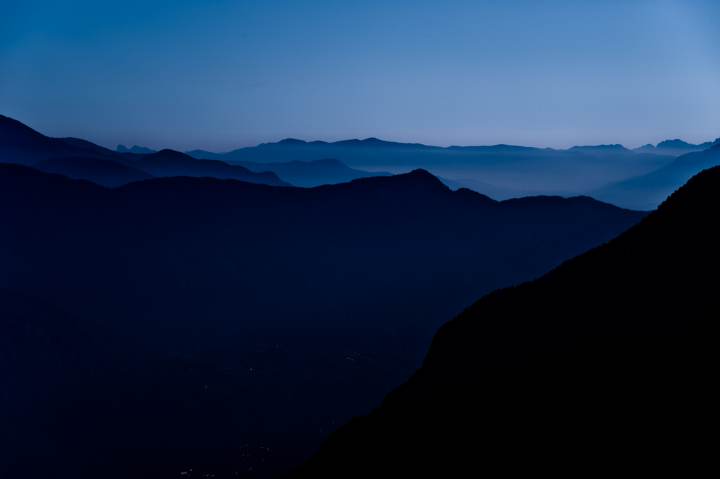 Landschaftsfotografie: Nachtaufnahme von Bergen in Südtirol